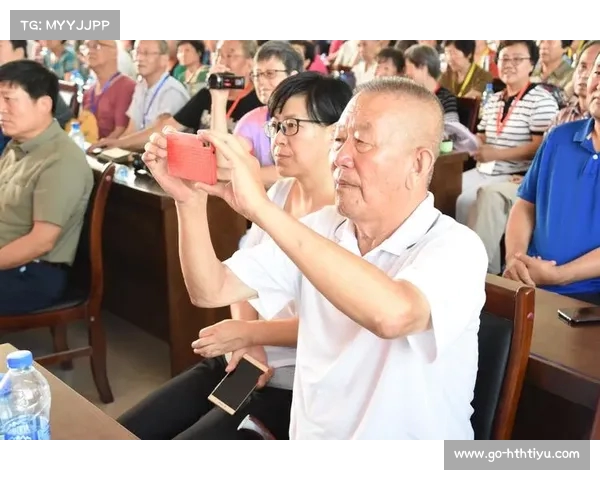 台湾官员曾讽刺大陆“用煤油炸油条”,人民日报反击:如今只能自嘲 台湾官员曾讽刺大陆“用煤油炸油条”,人民日报反击:如今只能自嘲